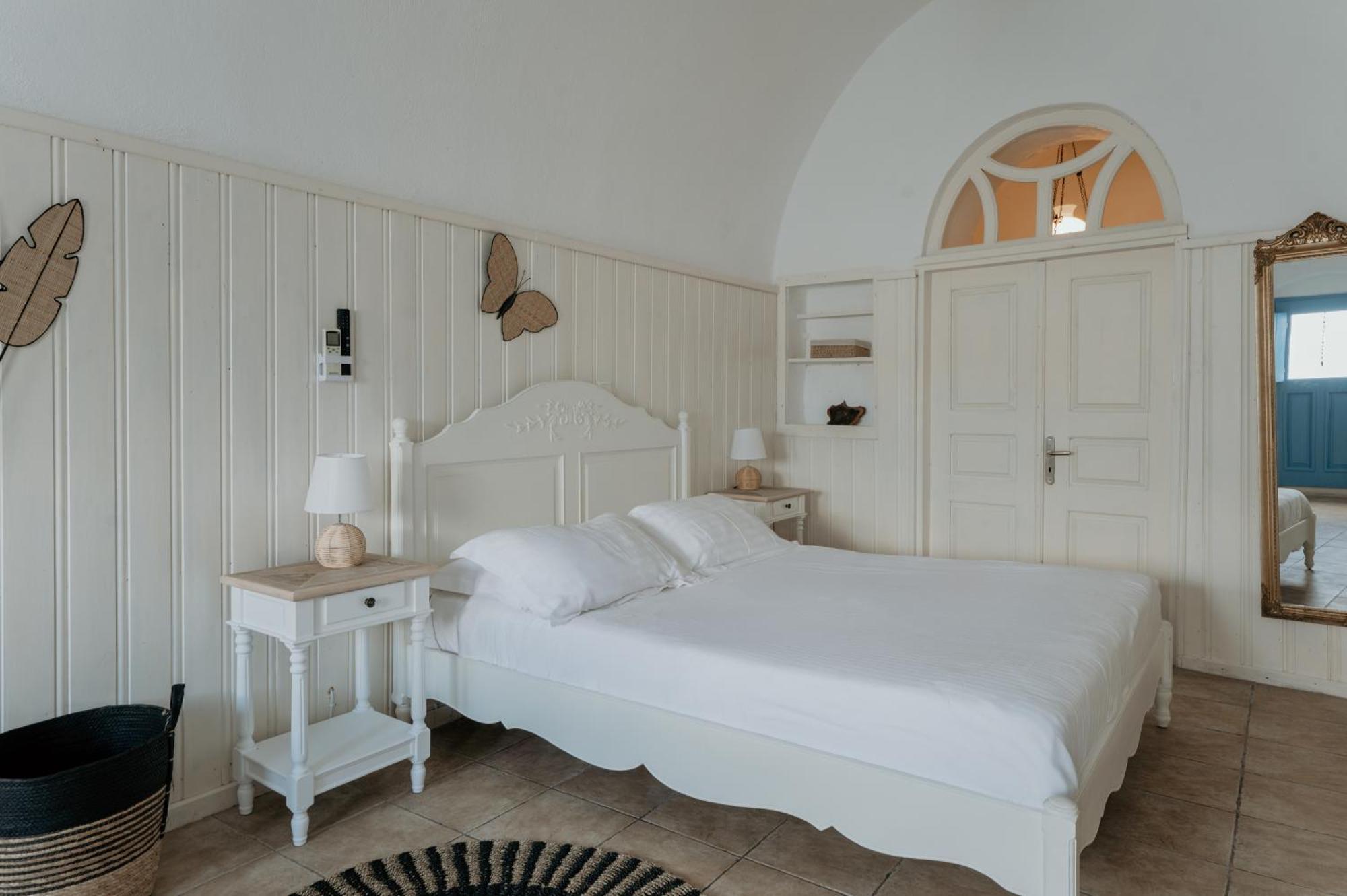 Simantiri Private Villa Megalochori  Exteriör bild
